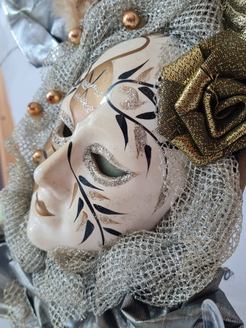 Панно декоративное винтажное "Маска", украшенное текстилем и лентой, 31 х 23 см, Германия, 1960-70гг.