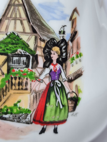 Кувшин винтажный Sarreguemines / Anne Ehret Ranrupt "Obernai", фарфор, Франция, 1967 год.