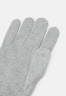 Tommy Hilfiger ESSENTIAL FLAG GLOVES Gloves light grey heather ESSENTIAL FLAG ПЕРЧАТКИ Перчатки светло-серый вереск