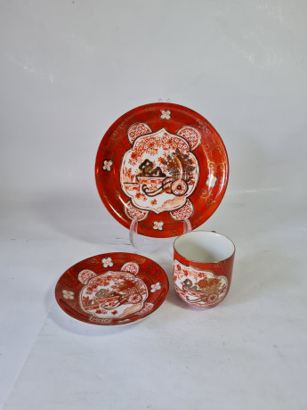 Чайное трио винтажное, фарфор с ярким декором в японском стиле, 8 x 6 см / 11 см / 15 см, Япония, 1960-70гг.