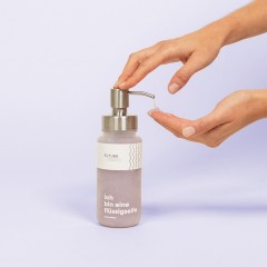 FUTURE STORIES Vorteilskit 3er Set Flussigseifen Pulver Lavendel &amp; Bergamotte inkl. Pumpspender  Набор Advantage Kit из 3 жидких мыльных порошков лаванды и бергамота, включая помпу-дозатор