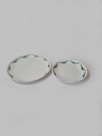 Тарелки винтажные Furstenberg с зеленым цветочным рисунком, 2 шт., фарфор, 18 и 13,5 см, Германия, 1960-70гг.