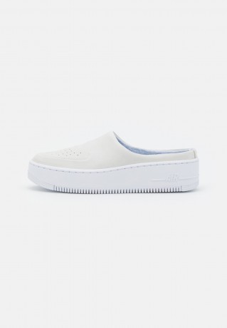 Nike Sportswear W AF1 LOVER XX Pantolette flach off white/light silver W AF1 LOVER XX Мюли на плоской подошве не совсем белый/светло-серебристый
