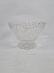 Вазочка винтажная Im Stil Anna Hutte на ножке с объемным декором, хрусталь, 16,5 см, Германия, 1960-70гг.