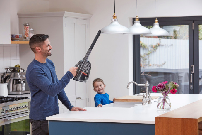 Black + Decker Black + Decker Akku-Handstaubsauger BHHV520JF Handstaubsauger titanium/silber/schwarz  Беспроводной ручной пылесос Black + Decker BHHV520JF ручной пылесос титан/серебристый/черный