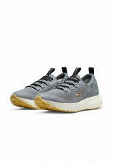 Nike Performance REACT ESCAPE Sneaker low cool grey wolf grey black metallic gold coin REACT ESCAPE Низкие кроссовки женские холодный серый волк серый черный металлик золотая монета
