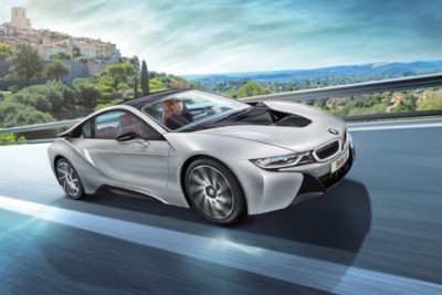 Revell BMW i8 1:24 БМВ i8 1:24