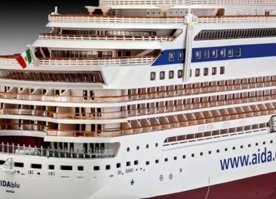 Revell Revell Modellbausatz Cruiser Ship AIDA im Massstab 1:400 Набор моделей Revell Cruiser Ship AIDA в масштабе 1:400