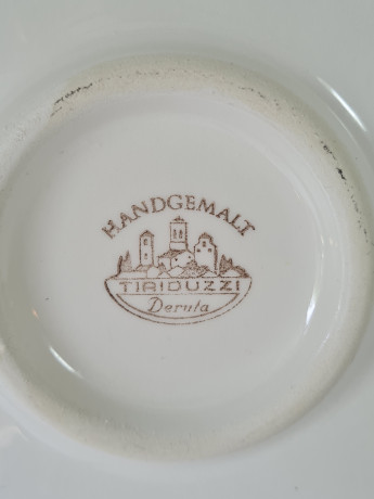 Тарелка винтажная Tiriduzzi Deruta с оливками, ручная роспись, керамика, 32 x 4 см, Италия, 1960-70гг.