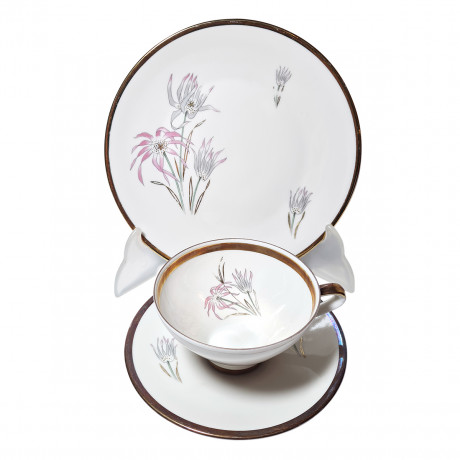 Seltmann Weiden Bavaria Чайное трио с фактурным узором и обильным цветочным рисунком, Германия, 1960-70гг.