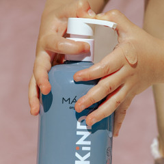 MADARA Kind sanftes Waschgel  Добрый нежный гель для стирки