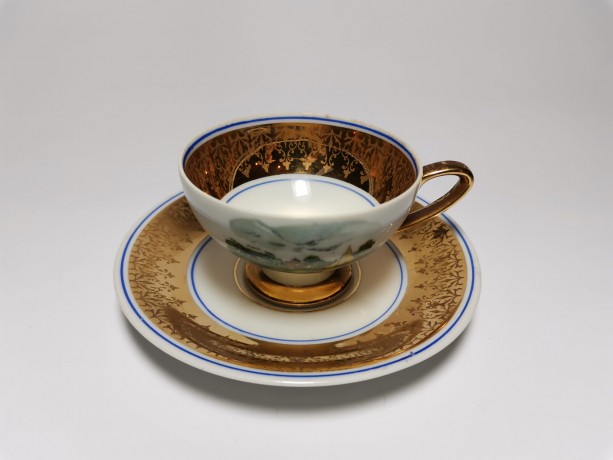 Plankenhammer Floss Bavaria, Баварская мануфактура Коллекционная Кофейная пара с изображением о. Вильгельмштейн