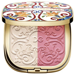 Dolce&amp;Gabbana  Solar Glow Illuminating Powder Duo Nr. 1 - Sweet Pink Дуэт осветляющей пудры Solar Glow