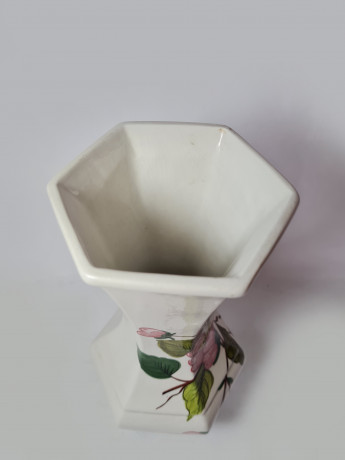 Bassano Italy Ваза "Розовые цветы" с зеленым ободком, 27см x 12см, Италия, 1960-70гг.