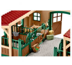 Schleich Farm World Фермерский дом Farm World 42195 Конюшня с лошадьми и аксессуарами