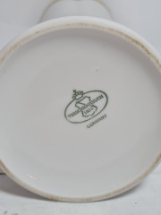 Ваза винтажная Tirschenreuth с золотой каймой, фарфор, 20 см, Германия, 1970-80гг.