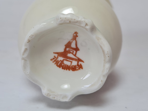 Thuringen Вазочки с цветочным рисунком и желто-голубым ободком, 2 шт, 8 x 5,5 см, Германия, 1960-70гг.