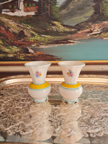 Thuringen Вазочки с цветочным рисунком и желто-голубым ободком, 2 шт, 8 x 5,5 см, Германия, 1960-70гг.