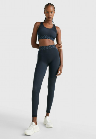 Tommy Hilfiger SPORT MONOGRAM MEDIUM SUPPORT SEAMLESS Bustier desert sky СПОРТИВНАЯ МОНОГРАММА СРЕДНЕЙ ПОДДЕРЖКИ SEAMLESS Бюстье небо пустыни