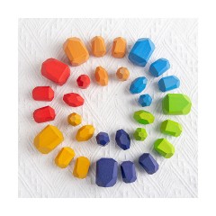 TOPMELON Blocke 30 bunte Regenbogen-Stapelblocke aus Holz Соберите 30 разноцветных деревянных радужных кубиков.