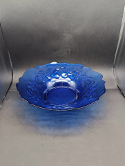 Фруктовница винтажная большая Murano, рельефный фруктовый декор, синее стекло, 27 см, Италия, 1970-80гг.