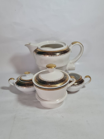 Набор для чая винтажный Neuerer KG / Germany US Zone (Bavaria) с черно-золотым орнаментом - заварочный чайник с электровилкой, молочник и сахарница, фарфор, Германия, 1946-49гг.