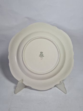 Тарелка винтажная Rosenthal  с фигурным краем и золотисто-серебристой окантовкой, слоновая кость, фарфор, 25,5 x 4 см, Германия, 1960-1970гг.