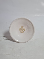 Подсвечник винтажный Royal Grafton, Fine Bone China England, коллекция Violets, декор в виде фиолетовых цветков, фарфор, 2 шт., 9 см, Англия, 1960-70гг.