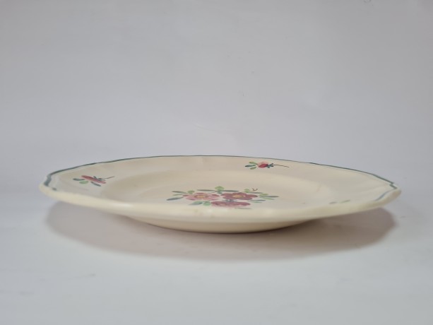 Sarreguemines Коллекционная керамическая тарелка "Букет цветов", 25см, Франция 1920г.