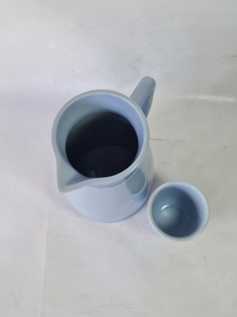 Набор чайный винтажный Lilien Porzellan в голубых тонах: кувшин, 6 чашек, Австрия, 1960-70гг.