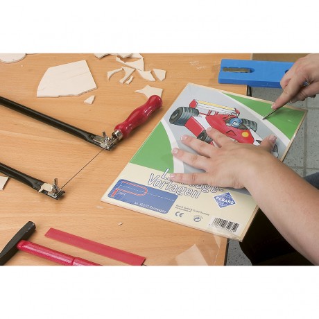 Pebaro Laubsagevorlage Schaukelpferd Лошадь-качалка