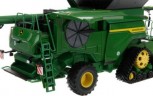 TOMY John Deere X9 1100 Mahdrescher (Jubilaumsmodel) Зерноуборочный комбайн John Deere X9 1100 (юбилейная модель)