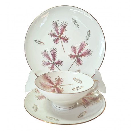 Чайное трио винтажное Schumann Arzberg с позолотой и красными цветами, ручная роспись, фарфор, Германия, 1960-70гг