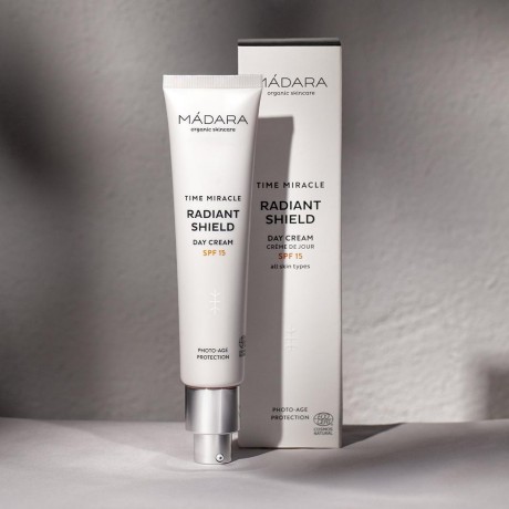 MADARA Time Miracle Radiant Shield Tagescreme LSF 15 Дневной крем Time Miracle Radiant Shield SPF 15