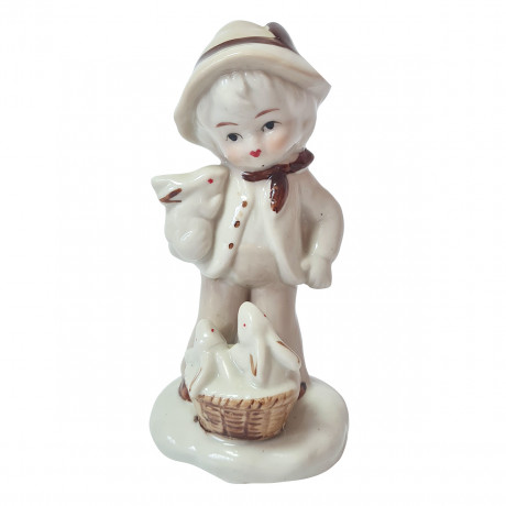 Echt Porzellan Taiwan Фарфоровая статуэтка "Мальчик в костюме с кроликами", ручная роспись, 13см x 7см, Германия, 1960-70гг.