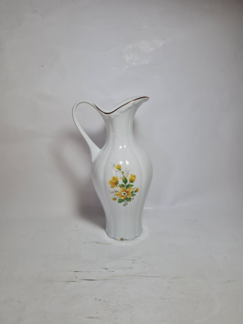 Ваза - кувшин винтажная Royal KPM Bavaria "Желтые цветы", ручная роспись, фарфор, 12 см, Германия, 1960-70гг.