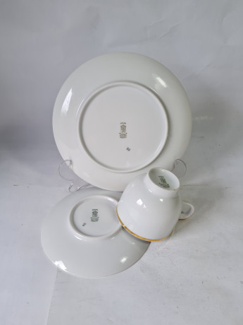 Чайное трио винтажное Schumann Arzberg Bavaria, белый фарфор с золотым кантом, Германия, 1960-1970гг.