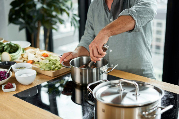 ZWILLING ZWILLING Topfset 5-tlg. TWIN CLASSIC silber Набор горшков ZWILLING 5 шт. ДВУХ КЛАССИК