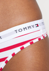 Tommy Hilfiger THONG Thong red ТОНГ стринги красный