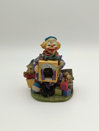 Статуэтки винтажные Im Stil Gilde "Клоуны", 3 шт., керамика, 6 х 8 см, Германия, 1970-80гг.