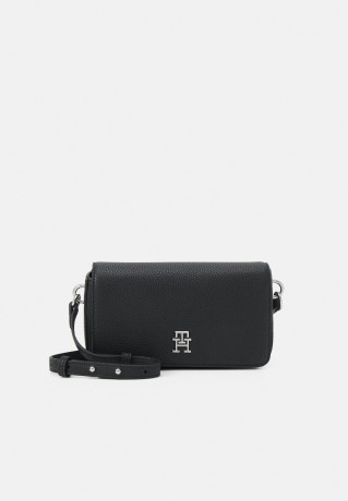 Tommy Hilfiger EMBLEM FLAP CROSSOVER Across body bag black EMBLEM FLAP CROSSOVER Сумка через плечо черный