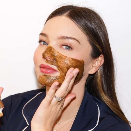 KORA Organics TURMERIC BRIGHTENING & EXFOLIATING MASK, 2-IN-1  Маска из куркумы