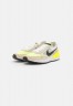 Nike Sportswear WAFFLE ONE Sneaker low summit white/black/volt WAFFLE ONE кроссовки женские низкие саммит белый/черный/вольт