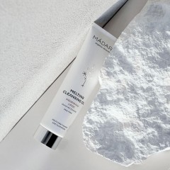 MADARA Schmelzendes Reinigungsol  Расплавляющее чистящее масло