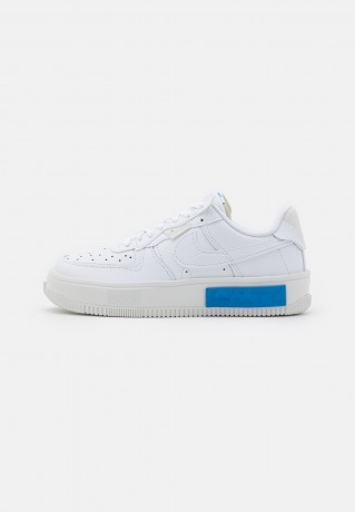 Nike Sportswear W AIR FORCE 1 FONTANKA Sneaker low white/universal blue/summit white W AIR FORCE 1 FONTANKA кроссовки женские низкие белый/универсальный синий/вершинно-белый